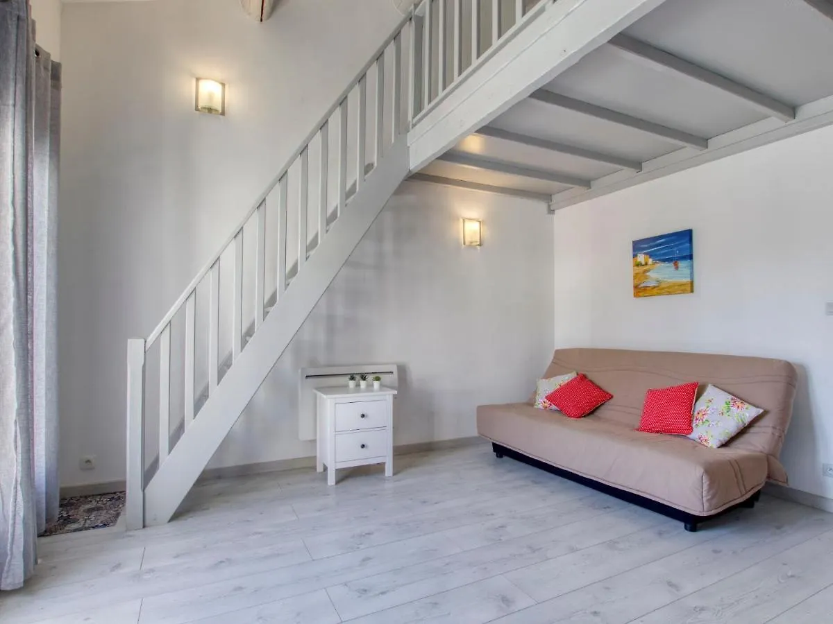 Apartment Provence Village-5 By Interhome Saint-Cyr-sur-Mer