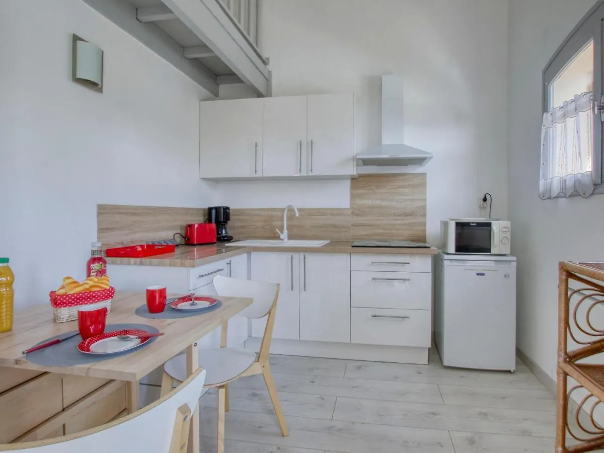 Apartment Provence Village-5 By Interhome Saint-Cyr-sur-Mer 0*,